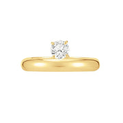 Anillo vintage de circonita para mujer